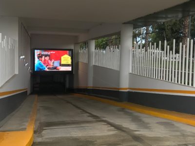 LED Outdoor Video Wall - Application Image (3)